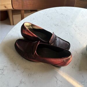 SAS Elegant Burgundy Loafers for Women 7 7.5 M